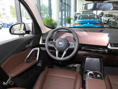 2023款 xDrive30L M运动套装