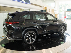 2023款 2.5L HEV四驱豪华版