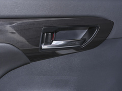 2023款 2.5L HEV四驱尊贵版