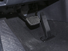 2023款 2.5L HEV四驱尊贵版