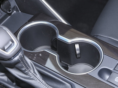 2023款 2.5L HEV四驱尊贵版