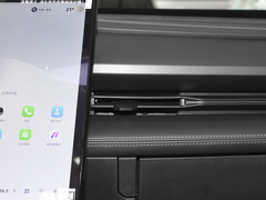 2023款 博越COOL 1.5TD 智联型