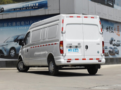 2023款 2.0T 手动经典城配王长轴高顶3座