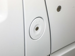2023款 2.0T PLUS 手动商旅版短轴中顶9座