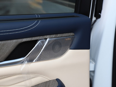 坦克500 2023款 3.0T 运动版 登峰型 7座