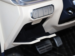 2023款 3.0T 运动版 登峰型 7座