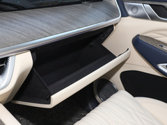2023款 3.0T 运动版 登峰型 7座