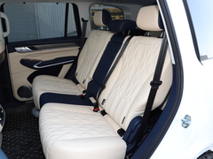 2023款 3.0T 运动版 登峰型 7座