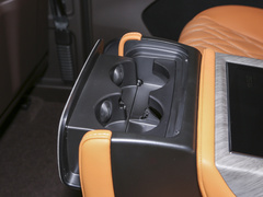 2023款 3.0T 运动版 造境型 5座