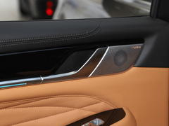 2023款 3.0T 商务版 登峰型 5座