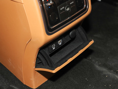 2023款 3.0T 商务版 登峰型 5座