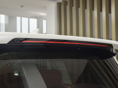 2023款 3.0T 商务版 造境型 5座