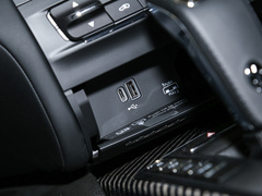 2023款 3.0T F Tributo 