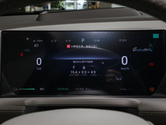 2023款  四驱超混旗舰七座版