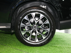 2023款 GLC 300 L 4MATIC 豪华型 7座