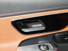 2023款 GLC 300 L 4MATIC 豪华型 7座