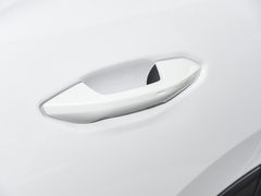 2023款 40 e-tron 闪耀型 锦衣套装