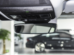 2023款 40 e-tron 闪耀型 锦衣套装