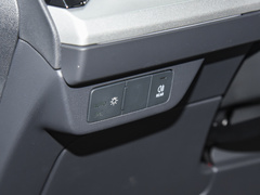 2023款 40 e-tron 闪耀型 锦衣套装
