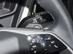 2023款 40 e-tron 闪耀型 锦衣套装