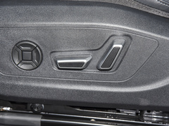 2023款 40 e-tron 闪耀型 锦衣套装