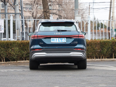 2023款 40 e-tron 闪耀型 锦衣套装