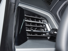 2023款 40 e-tron 闪耀型 机甲套装