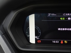 2023款 40 e-tron 星耀型 机甲套装