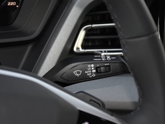 2023款 40 e-tron 星耀型 机甲套装