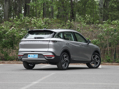 2023款 2.0T 自动豪华型
