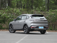2023款 2.0T 自动豪华型