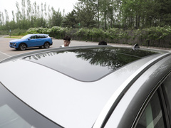 2023款 2.0T 自动豪华型