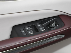 2023款 2.0T 自动豪华型