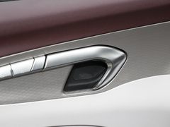 2023款 2.0T 自动豪华型