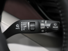 2023款 2.0T 自动豪华型