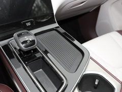 2023款 2.0T 自动豪华型
