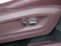 2023款 2.0T 自动豪华型