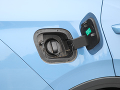 2023款 2.0T 自动豪华型