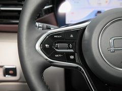 2023款 2.0T 自动豪华型
