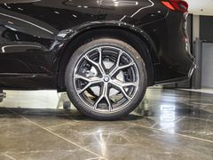2022款 改款 xDrive 40Li M运动套装