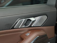 2022款 改款 xDrive 40Li 尊享型M运动套装