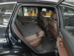 2022款 改款 xDrive 40Li 尊享型M运动套装