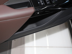 2023款 eDrive50L 领先M运动套装