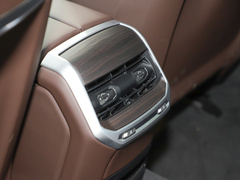 2023款 eDrive50L 领先M运动套装