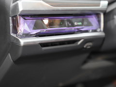 2023款 eDrive50L 领先M运动套装