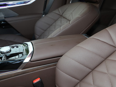 2023款 eDrive50L 领先M运动套装