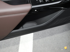 2023款 eDrive50L 领先M运动套装