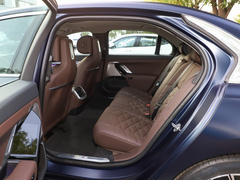 2023款 eDrive50L 领先M运动套装