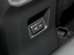 2023款 高性能版 2.5L 两驱劲擎版