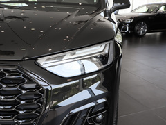 2022款 改款 40 TFSI 豪华型
